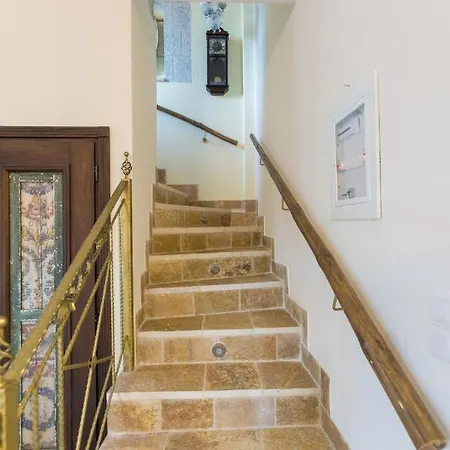 Villa Raise Luxury Mountain